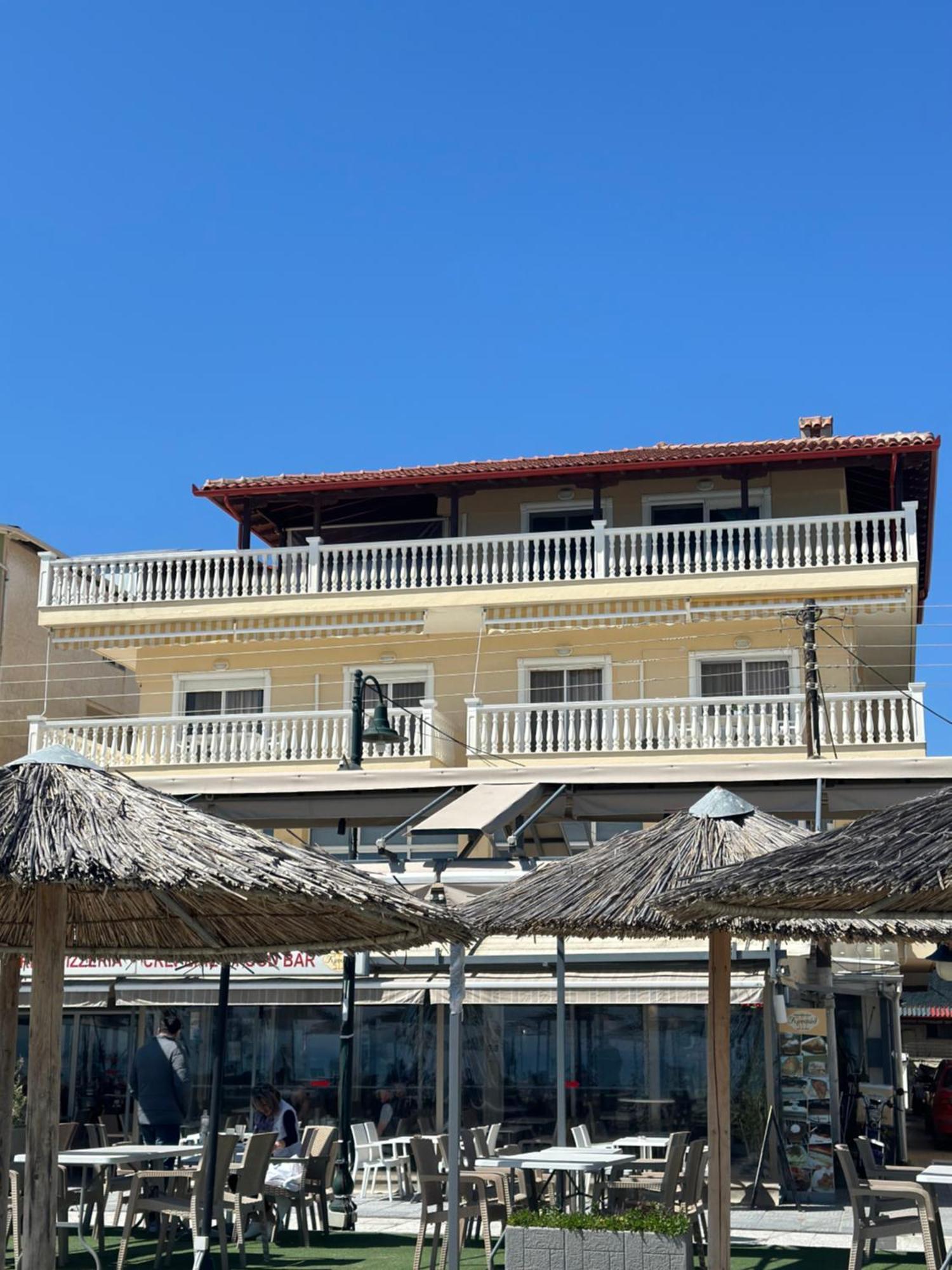 Olympic Beach Rooms Ngoại thất bức ảnh