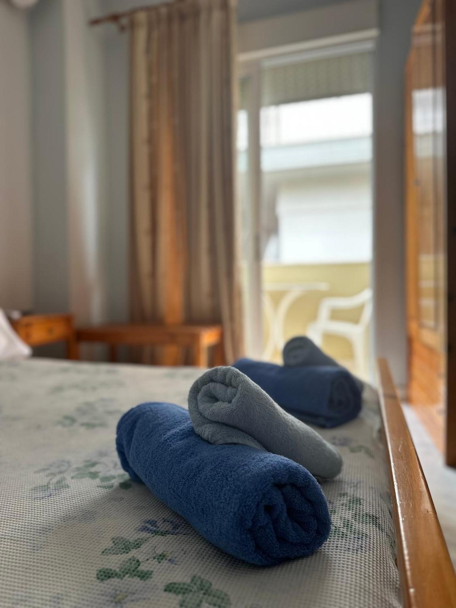 Olympic Beach Rooms Phòng bức ảnh